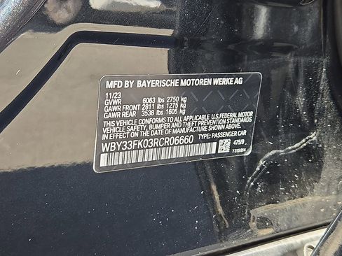 Used 2024 BMW i5 eDrive40i w/ Premium Package image 26