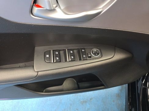 Used 2024 Kia Forte LXS FWD image 19