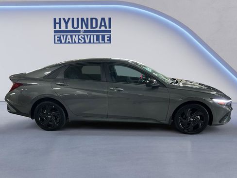 Certified 2026 Hyundai Elantra Sport FWD image 4