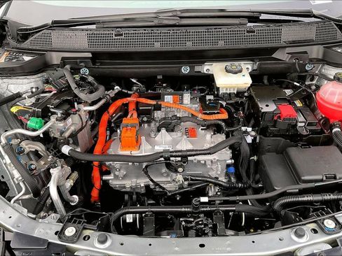New 2026 Chevrolet Equinox EV LT FWD image 12