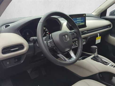 New 2026 Honda HR-V EX-L image 3
