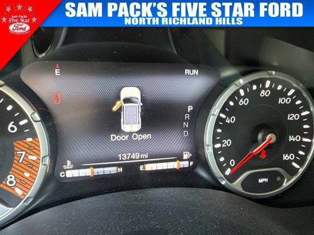 Used 2021 Jeep Renegade Latitude FWD image 7