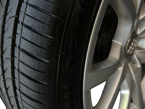 Used 2011 Audi A5 2.0T Premium image 40