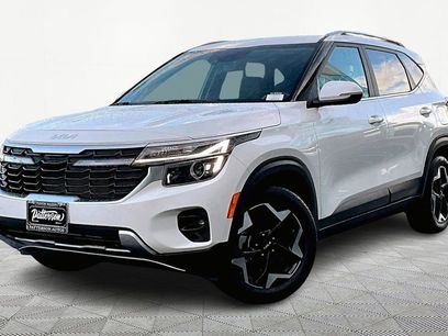 Used 2025 Kia Seltos EX