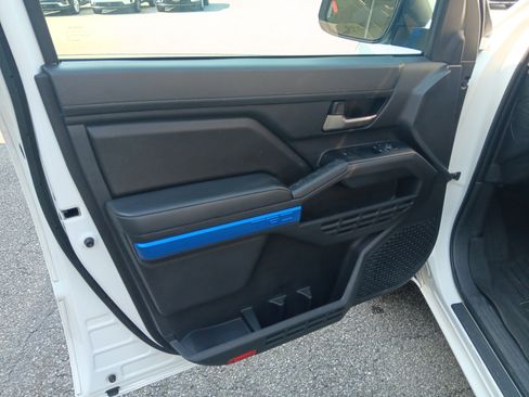Used 2024 Toyota Tacoma TRD Sport RWD image 11