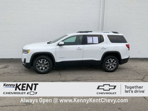 Certified 2023 GMC Acadia SLT w/ Preferred Package image 34