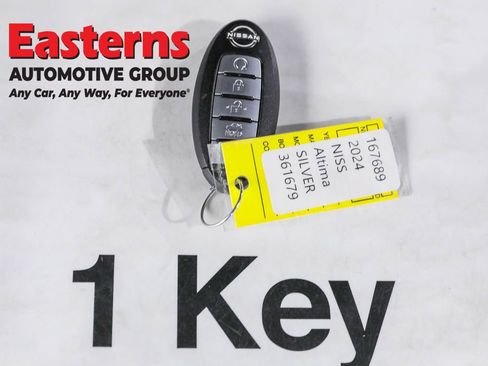 Used 2024 Nissan Altima 2.5 SV image 25