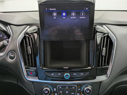 Used 2023 Chevrolet Traverse LT AWD/4WD image 11