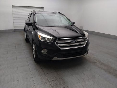 Used 2018 Ford Escape SE FWD image 14