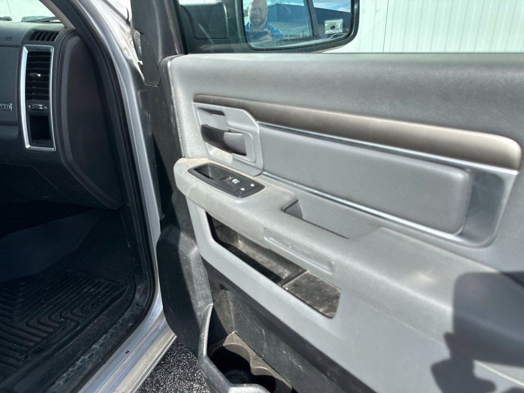 Used 2016 RAM 1500 Big Horn AWD/4WD image 26