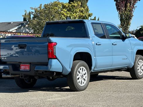 New 2026 Toyota Tacoma SR5 image 3