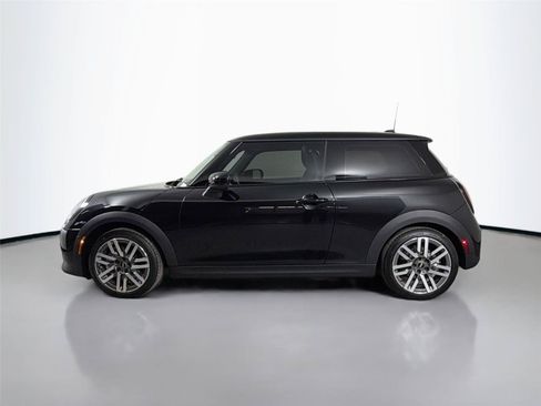 New 2026 MINI Cooper 2-Door Hardtop FWD image 8