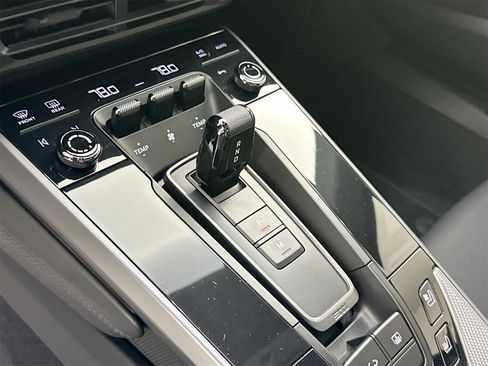 Certified 2022 Porsche 911 Carrera S image 34