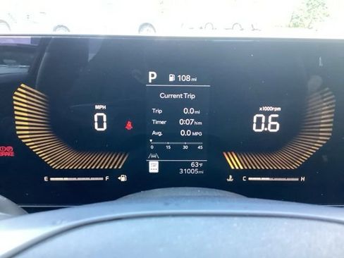 Used 2025 Kia K4 FWD image 14