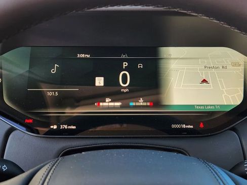 New 2026 Land Rover Range Rover SE image 11