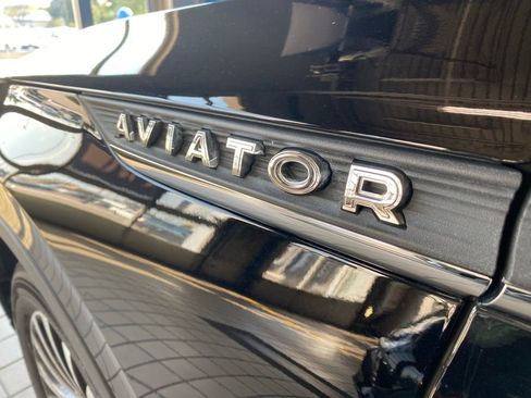 Used 2022 Lincoln Aviator Reserve image 51