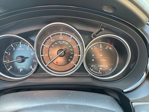 Used 2022 MAZDA CX-9 Touring Plus AWD/4WD image 2