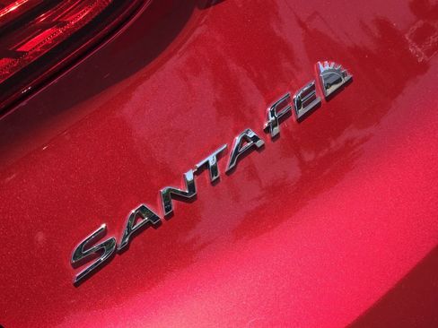 Used 2020 Hyundai Santa Fe Limited FWD image 11
