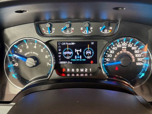 Used 2013 Ford F150 XLT w/ Luxury Equipment Group image 25