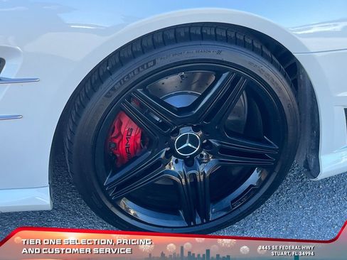 Used 2013 Mercedes-Benz SL 63 AMG image 14