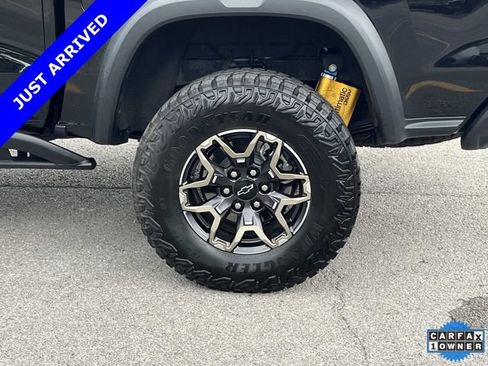 Used 2024 Chevrolet Colorado ZR2 w/ ZR2 Convenience Package III AWD/4WD image 12