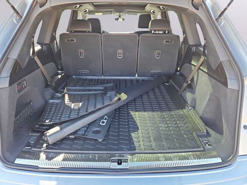 Certified 2025 Audi Q7 2.0T Premium Plus w/ Premium Plus Package AWD/4WD image 36