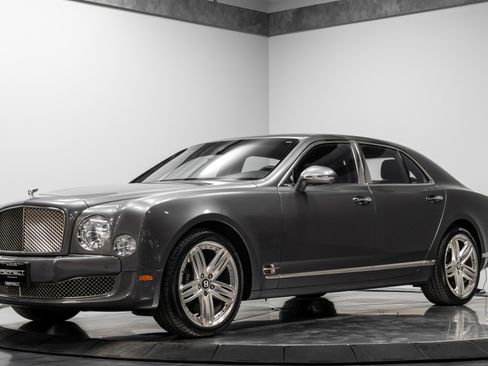 Used 2012 Bentley Mulsanne w/ Premiere Specification Pkg image 2