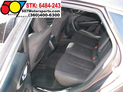 Used 2015 Chrysler 200 Limited w/ Convenience Group FWD image 18