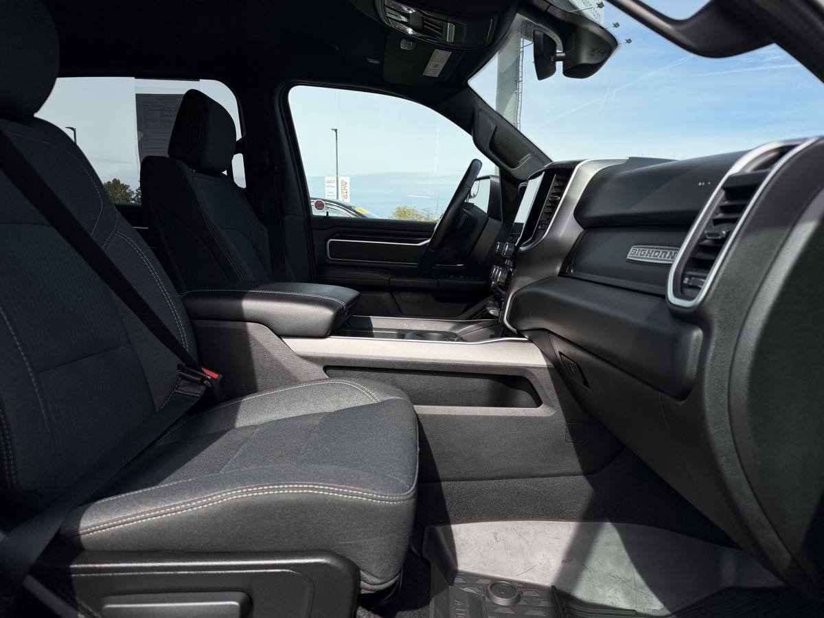 Used 2019 RAM 1500 Big Horn AWD/4WD image 12
