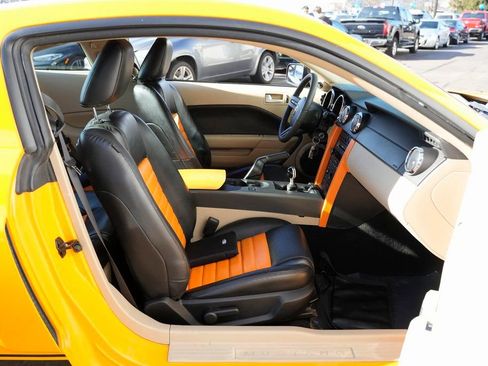 Used 2008 Ford Mustang GT image 22