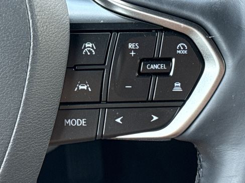 Used 2026 Lexus GX 550 w/ Accessory Package (2T) AWD/4WD image 20