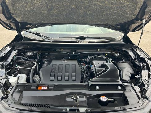 Used 2023 Mitsubishi Eclipse Cross SEL image 30