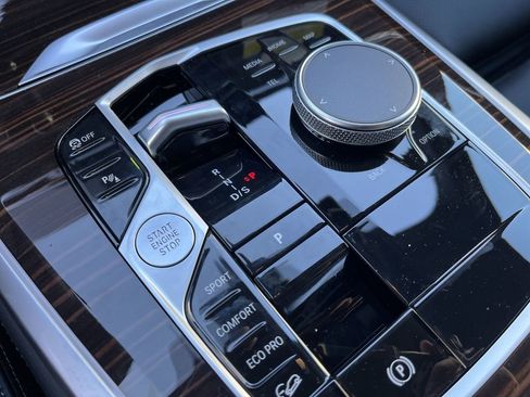 New 2026 BMW X5 xDrive40i w/ M Sport Package image 20