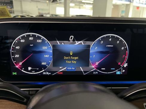 Used 2024 Mercedes-Benz GLE 350 4MATIC image 26