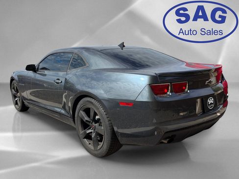 Used 2011 Chevrolet Camaro LT w/ RS Package RWD image 4