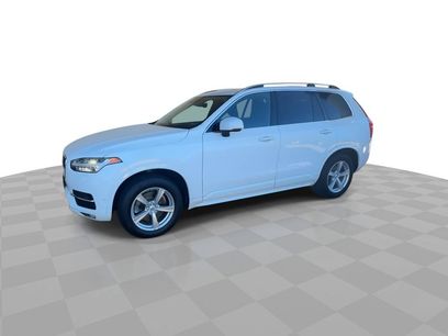 Used 2019 Volvo XC90 T5 Momentum
