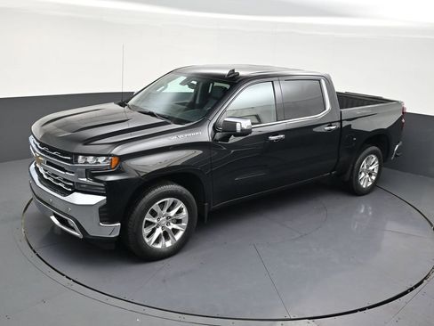 Used 2022 Chevrolet Silverado 1500 LTZ image 13