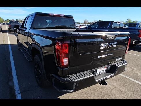 Used 2022 GMC Sierra 1500 Elevation w/ LPO, Elevation Black Package image 5