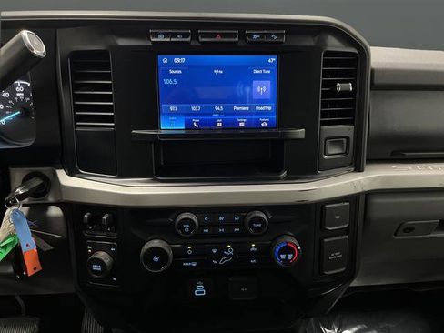 Used 2023 Ford F350 XLT w/ 360-Degree Camera Package image 7