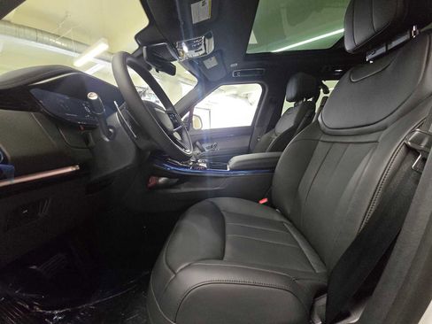 New 2026 Land Rover Range Rover Sport SE AWD/4WD image 23