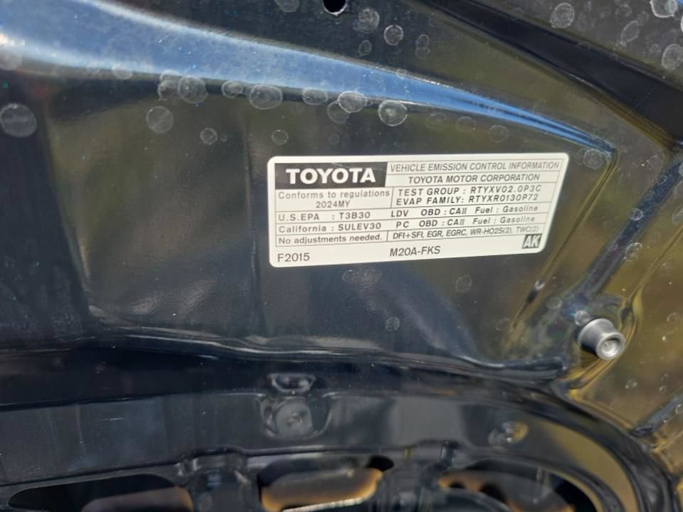 Used 2024 Toyota Corolla LE FWD image 10