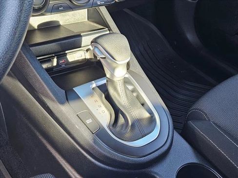 Used 2024 Kia Forte LXS w/ LXS Technology Package image 11