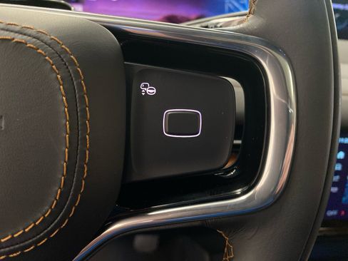 New 2026 Lincoln Navigator L Black Label AWD/4WD image 25