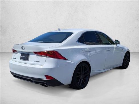 Used 2020 Lexus IS 300 F Sport w/ F Sport Package RWD image 5