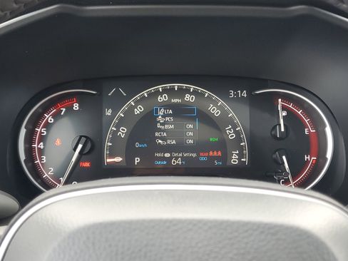 Used 2025 Toyota RAV4 XLE image 27