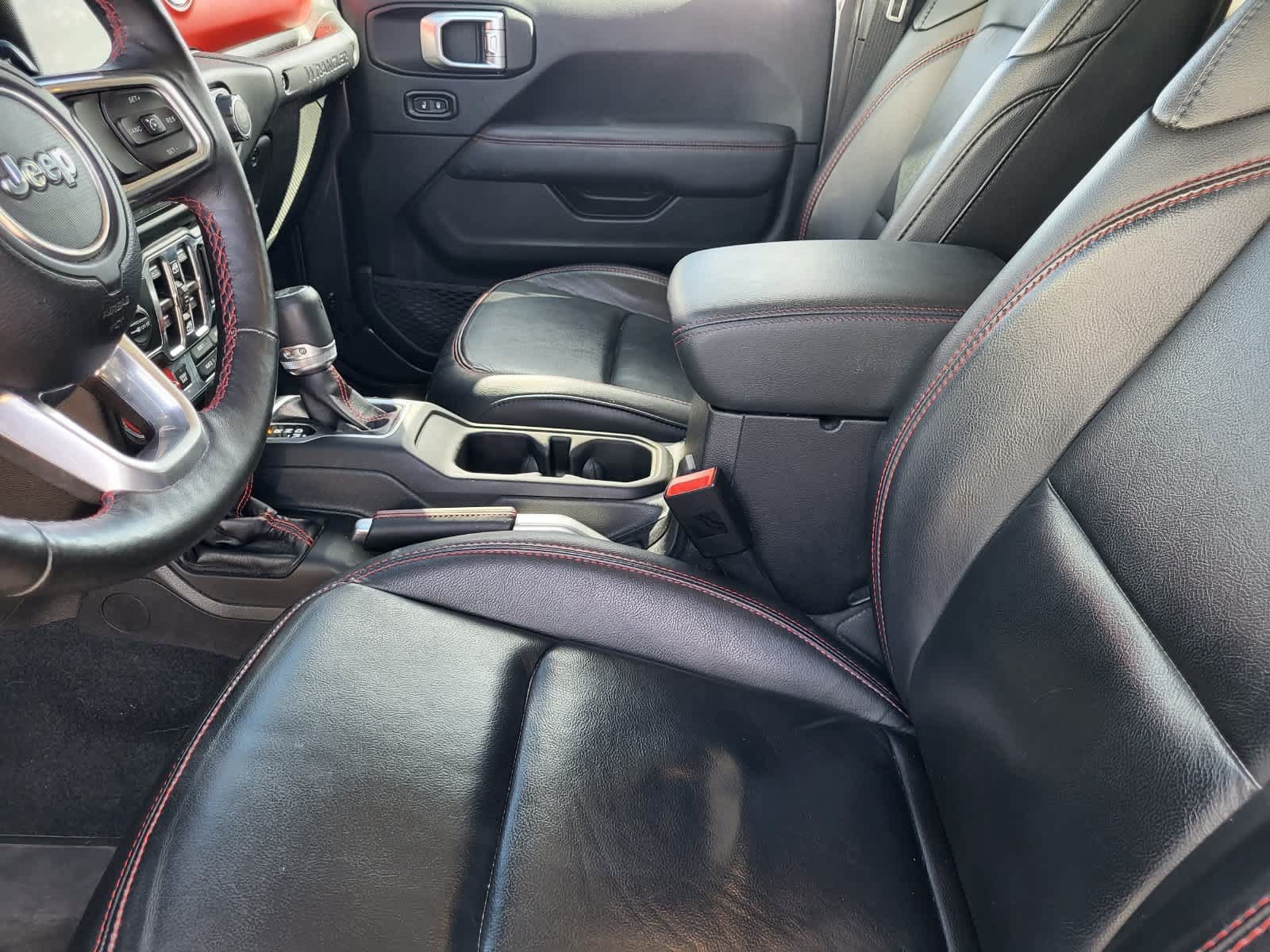 Used 2019 Jeep Wrangler Unlimited Rubicon AWD/4WD image 27