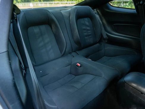 Used 2022 Ford Mustang Coupe RWD image 13
