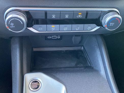 Certified 2025 Nissan Altima 2.5 SV FWD image 27