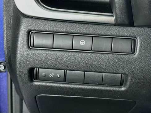 Certified 2023 Nissan Rogue SV AWD/4WD image 18