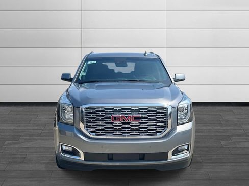 Used 2019 GMC Yukon Denali w/ Denali Ultimate Package image 8